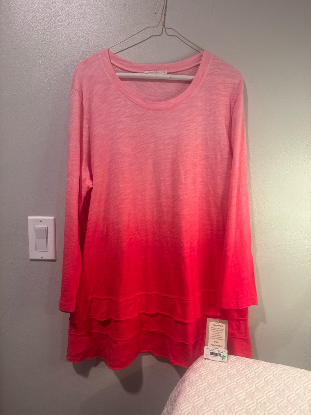 Jess & Jane Ombre Ruffle Hem Long Sleeve Round Neck Cotton Knit Tunic L